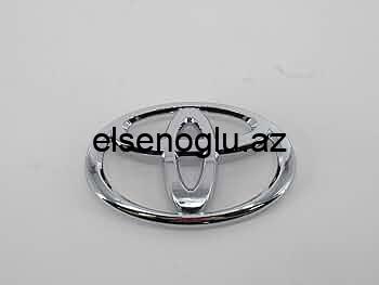75311-02190 — Toyota Corolla 2013–2016 Ön Barmaqlıq Loqosu (Grille Logo)